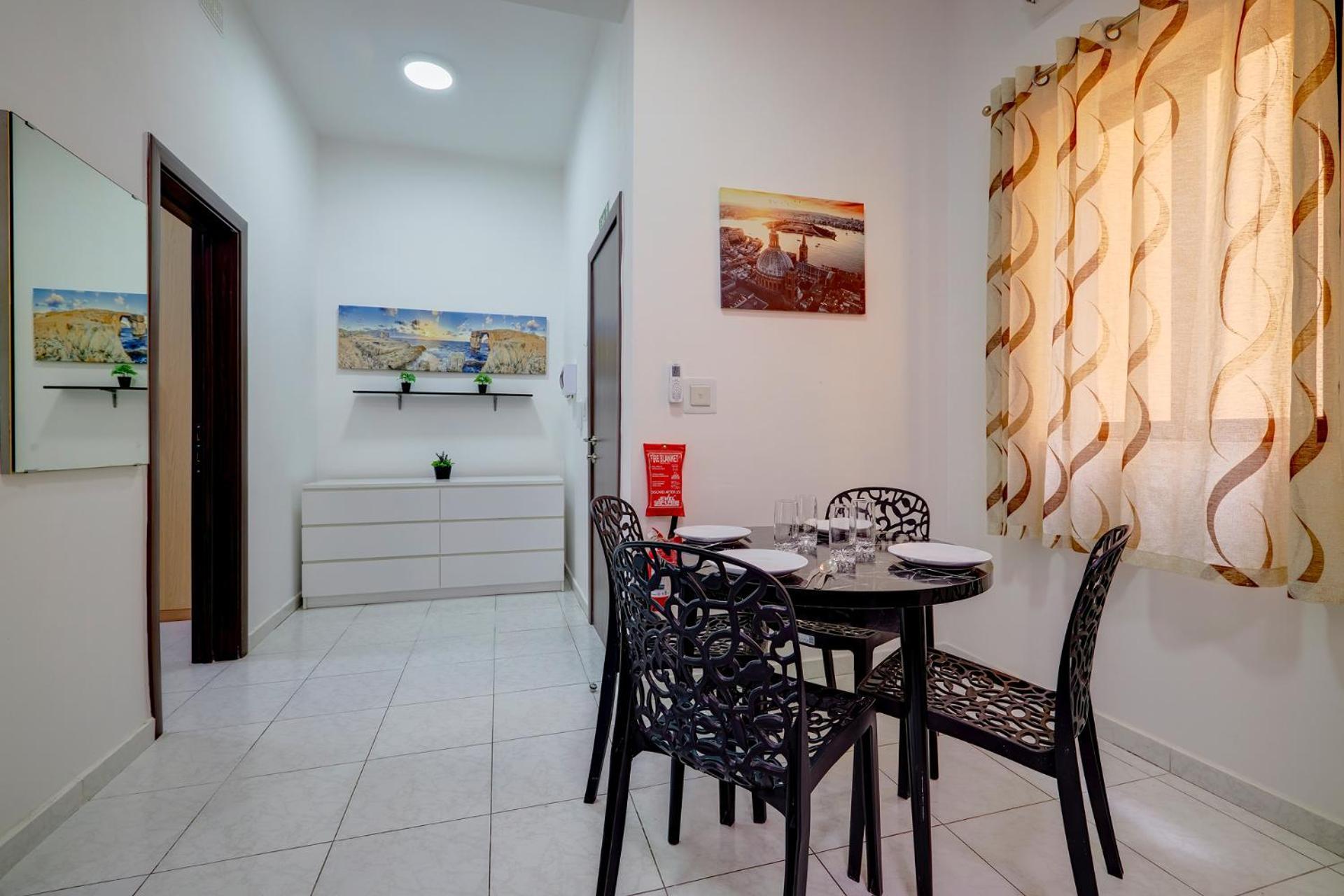 Sir William Reid Apartments Слима Екстериор снимка